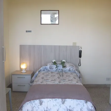 Otel Luca 3*