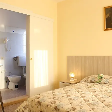 Otel Luca Lido di Camaiore