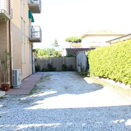 Luca Hotel 3*
