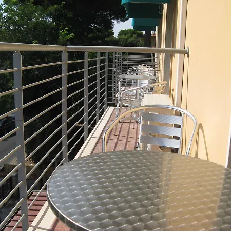 Hotel Luca 3*